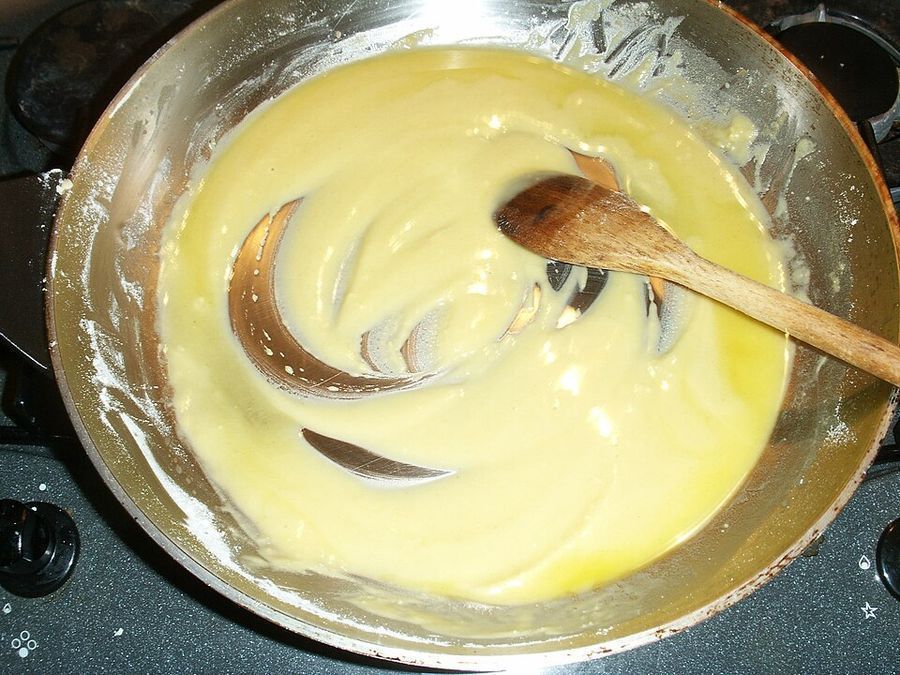 own-roux-mixing